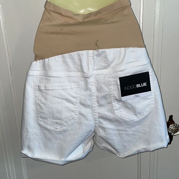 NWT Indigo Blue white denim shorts - Picture 4 of 10